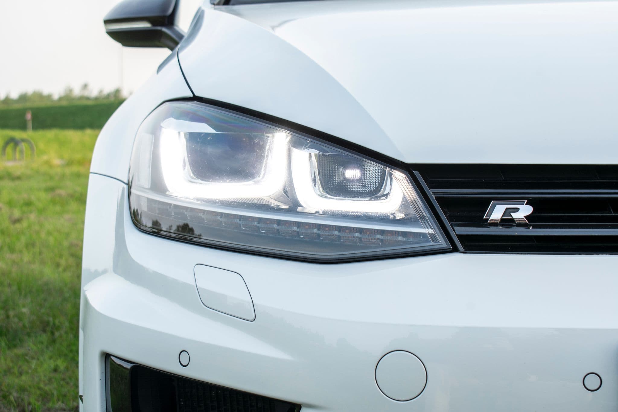 TOLCAR showroom premium occasions